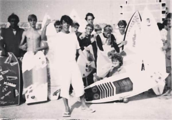 Difere - Surf, Skate & Outdoor School