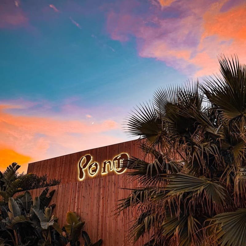 Pé Nu BeachClub - Sunset dinner