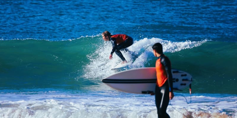 Surfer at 7a Essencia