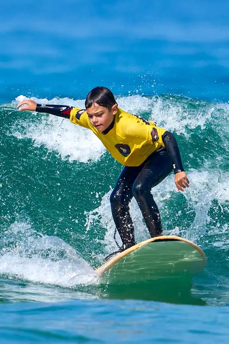 Kids surf lessons Caparica