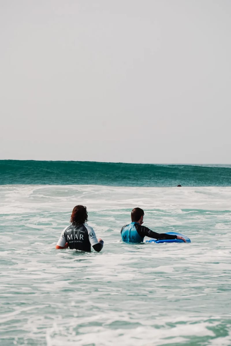 Surf lesson group photo