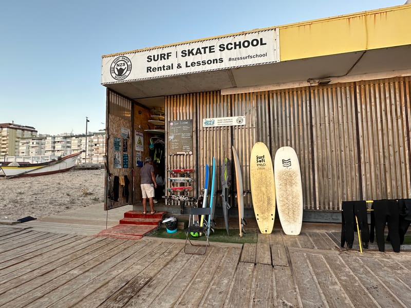 NZS Surf School group lesson