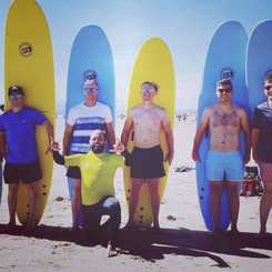 Ngaru Escola de Surf