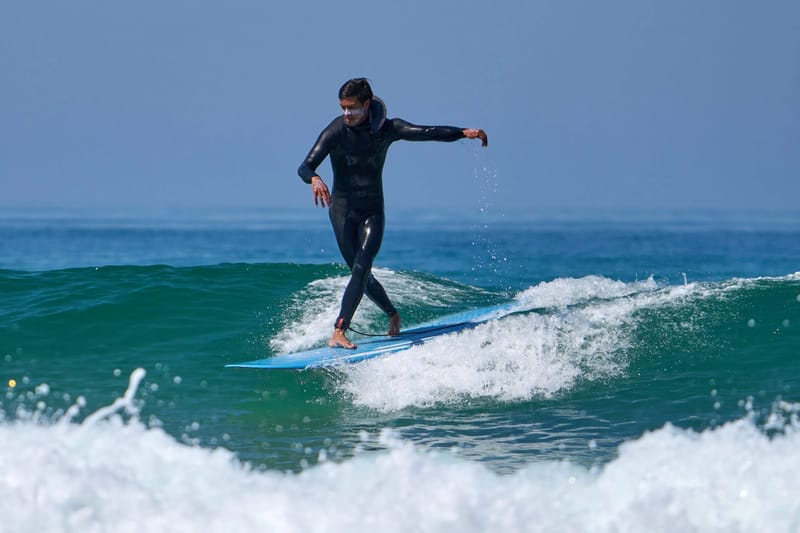 Surf camp group photo on the beach