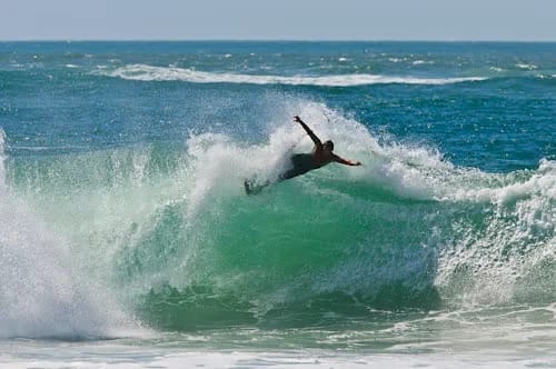 Cova do Vapor beach and coastline